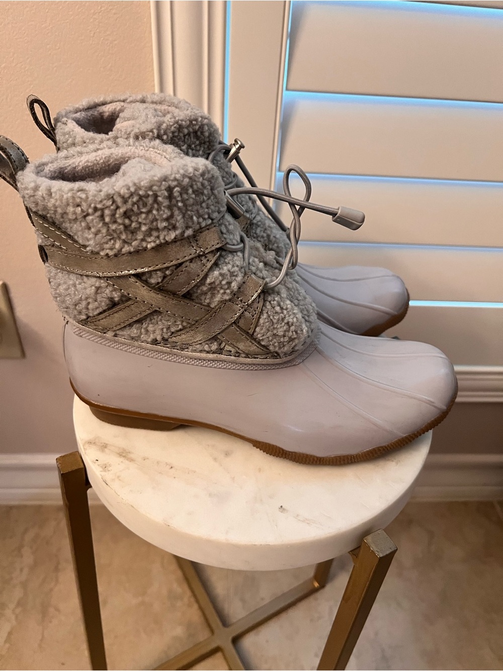 Sperry Light Gray Sherpa Duck Boots - Picture 2 of 8